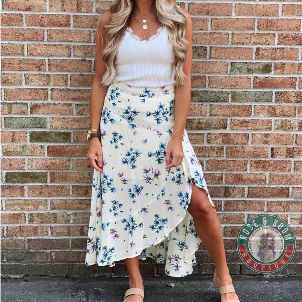 NWT Flower Summer Skirt